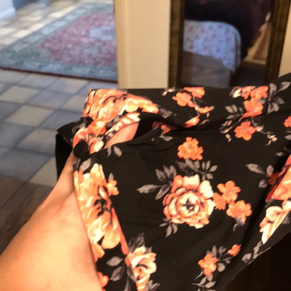 Black Flowered Romper - Picture 5 of 7